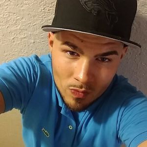 Meet your Posher, Ramon